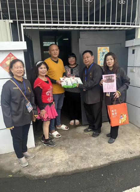 114.12.20 寒冬送暖活動照片 9